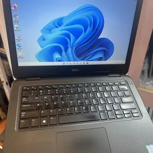 Laptop Dell Latitude 3301 8GB Intel Core i5 SSD 256GB