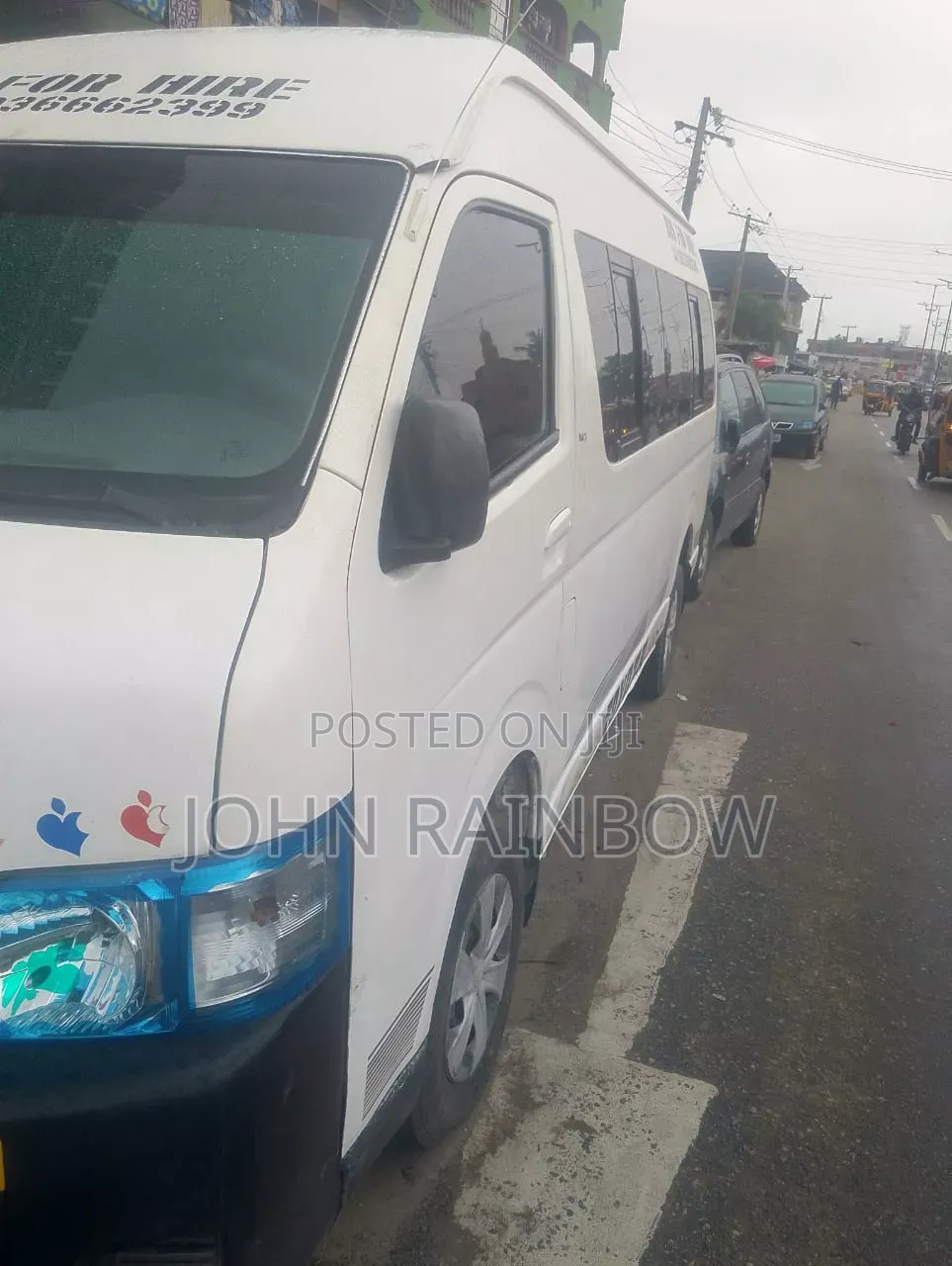 Toyota HiAce 2012 White