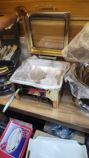 Modern Chaffing Dish