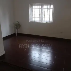 3bdrm Bungalow in Wumba for sale