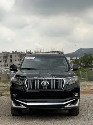 Toyota Land Cruiser Prado 2016 Black