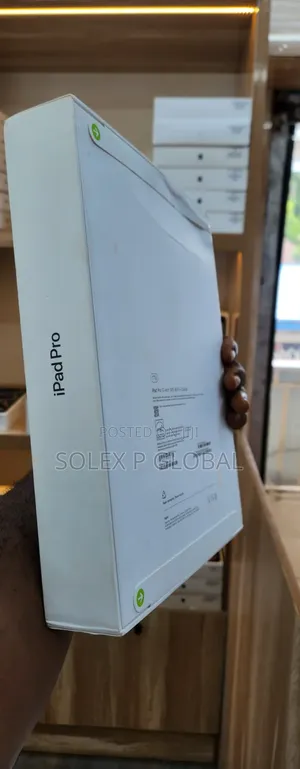 New Apple iPad Pro 13 (2025) 1 TB