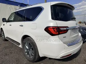 Infiniti QX80 PREMIUM SELECT 4WD 2023 White