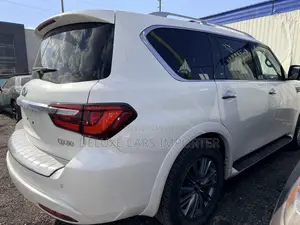 Infiniti QX80 PREMIUM SELECT 4WD 2023 White