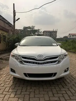 Toyota Venza XLE AWD V6 2013 White