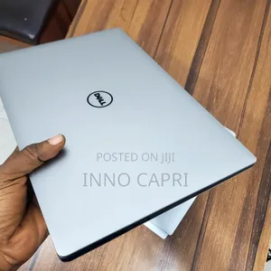 Laptop Dell Latitude 5530 16GB Intel Core i7 SSD 512GB