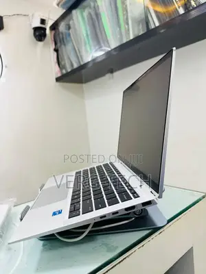 Laptop HP EliteBook 1030 16GB Intel Core i7 SSD 512GB