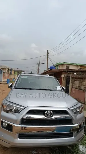 Toyota 4-Runner Limited 4dr 4x4 (4.0L 6cyl 5A) 2016 Silver