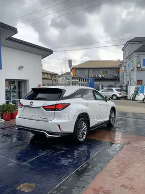 Lexus RX 450hL 6-seater 4WD 2021 White