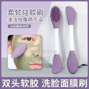 Face Brush