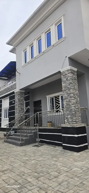 3bdrm Apartment in Sabon Lugbe for rent