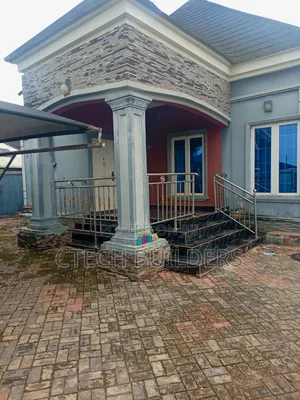 4bdrm Bungalow in Benin City for rent