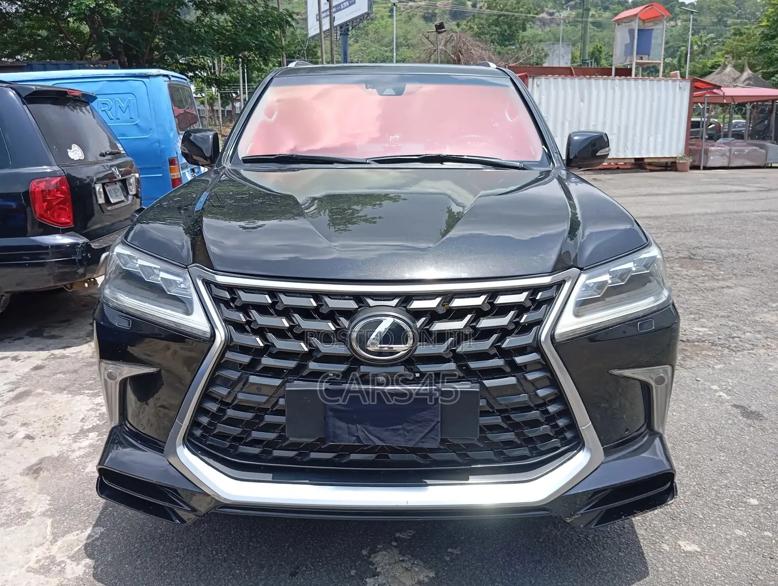 Lexus LX 2017 Black