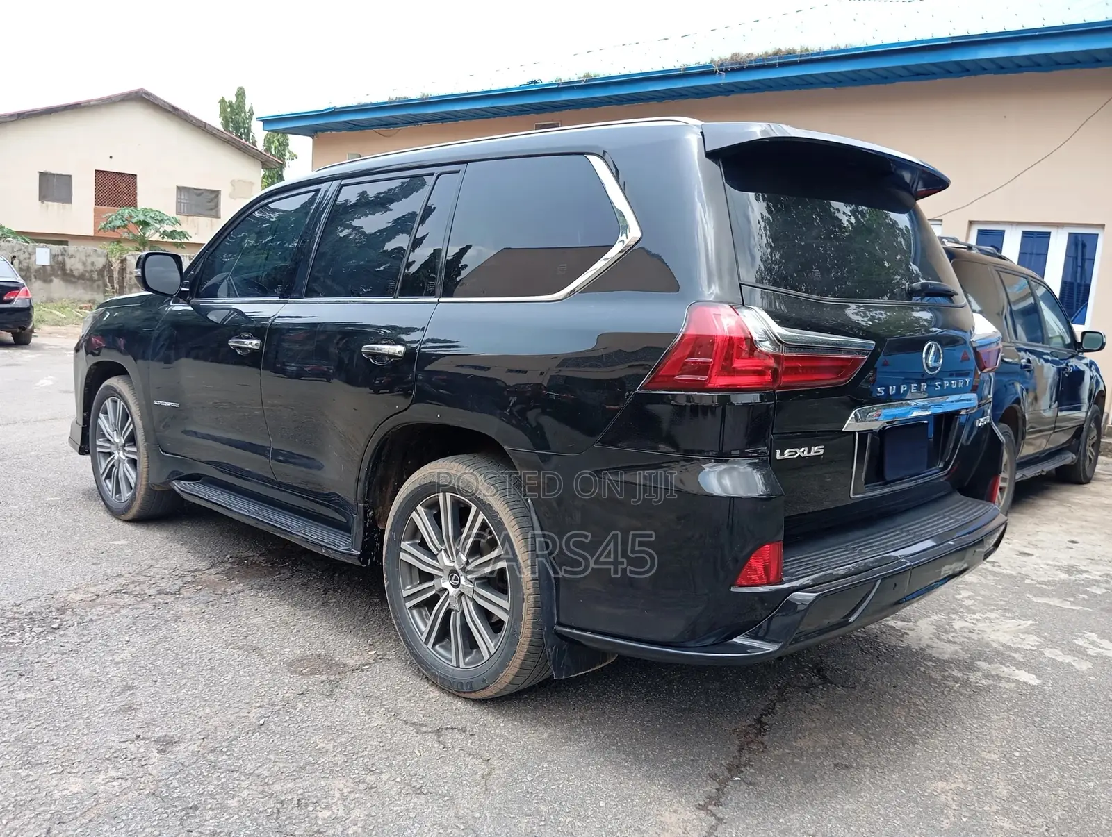 Lexus LX 2017 Black