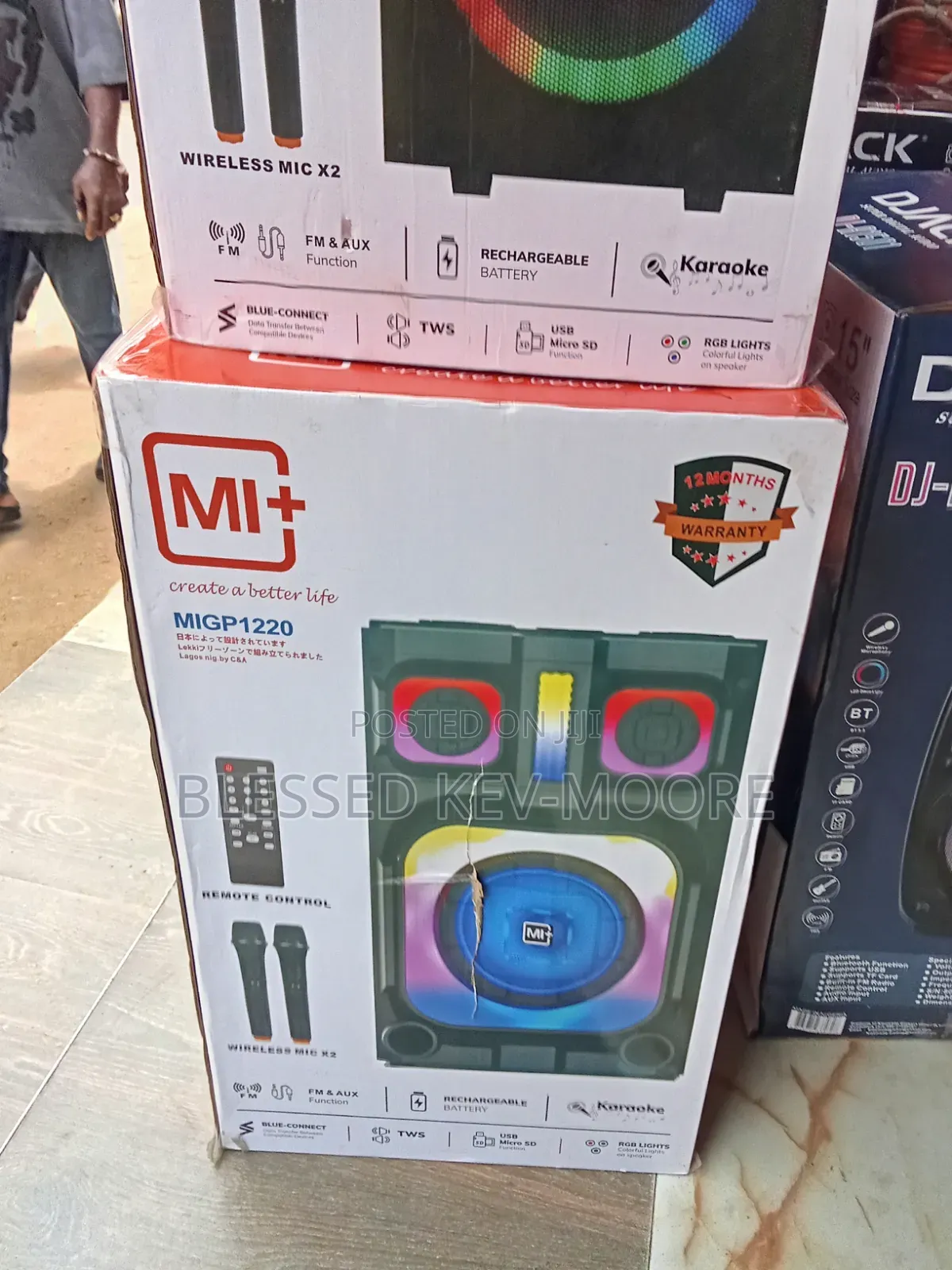 Mi+ Public Speaker