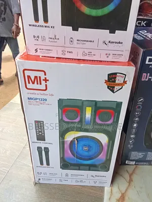 Mi+ Public Speaker