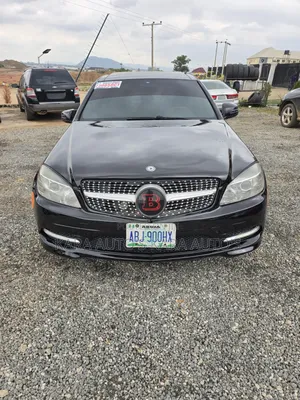 Mercedes-Benz C300 2008 Black