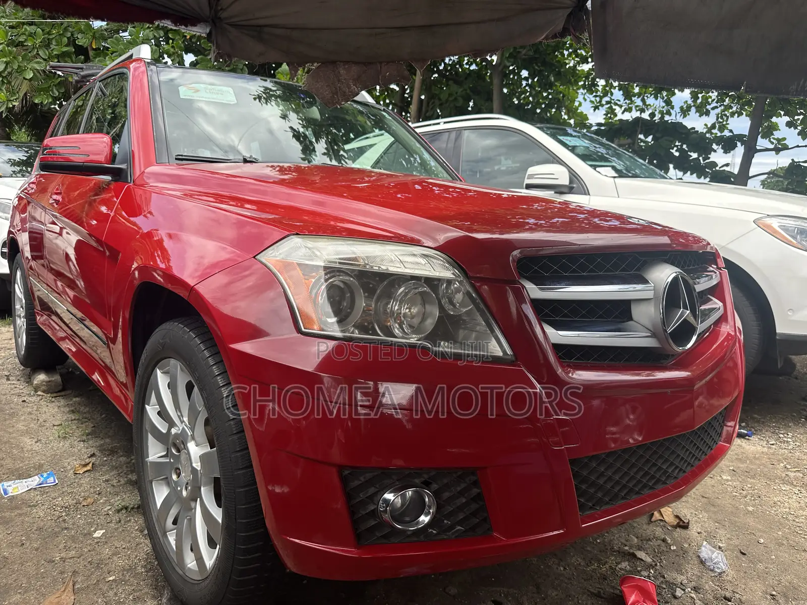 Mercedes-Benz C300 2011 Red