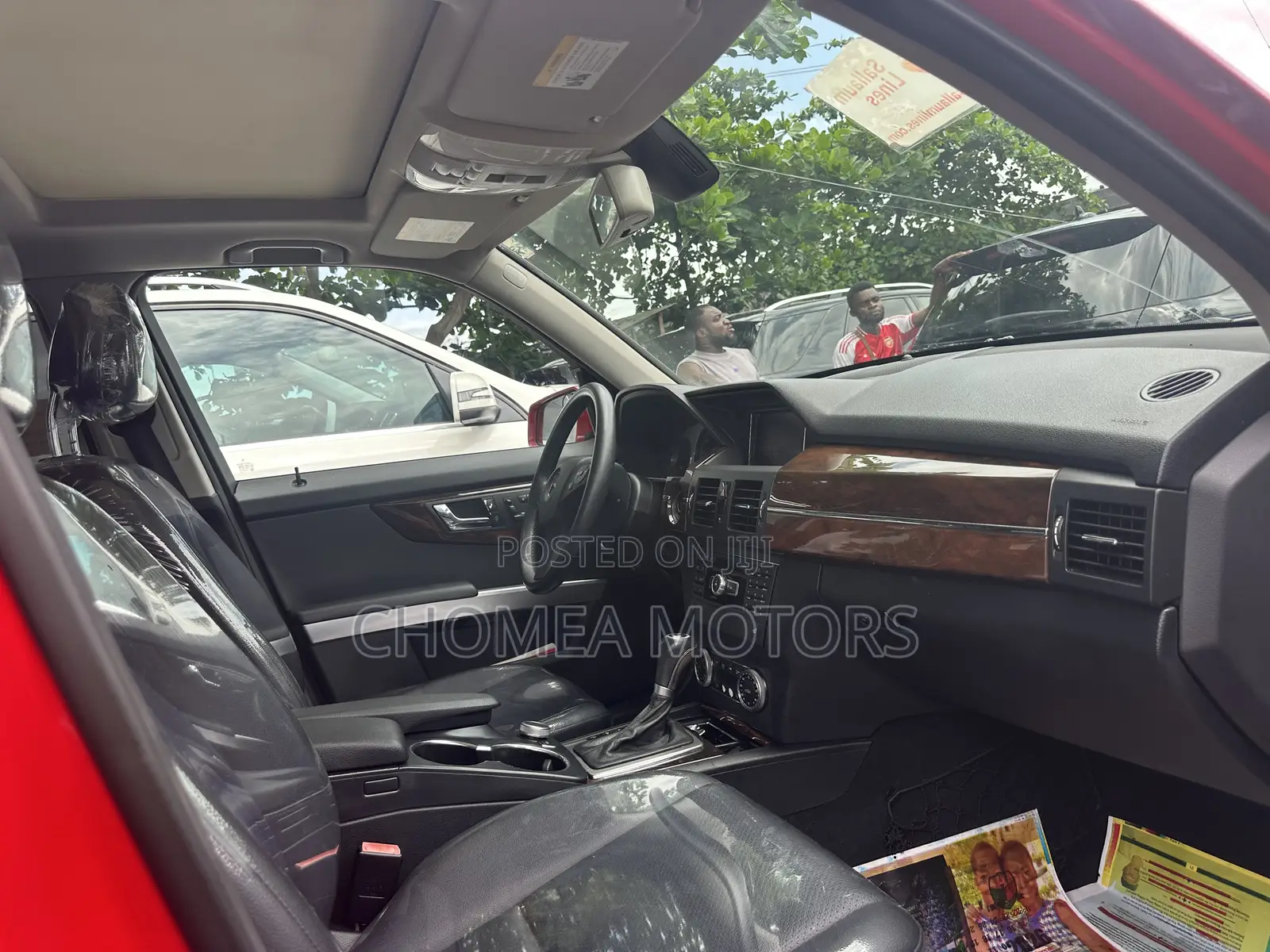 Mercedes-Benz C300 2011 Red