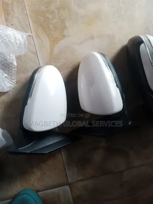 Side Mirror Hyundai Tuscon 2017.
