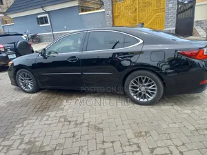 Lexus ES 2018 Black