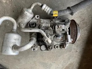 A/C Compressor Sienna 2008