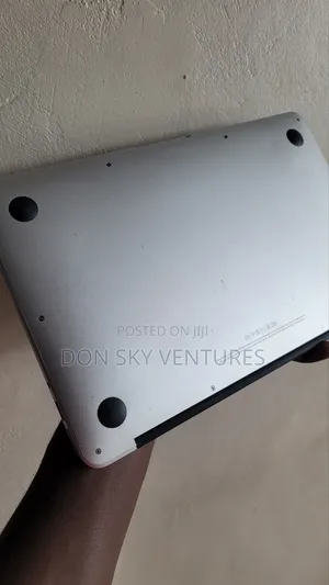 Laptop Apple MacBook Air 2014 4GB Intel Core i5 SSD 128GB