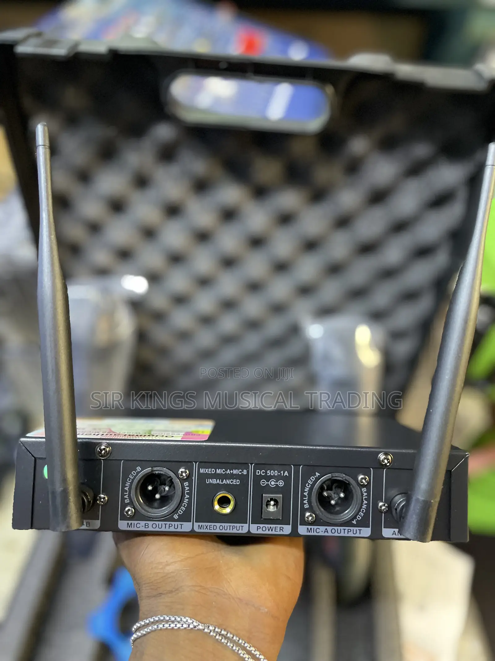 Shure Ur100x Wireless Microphone