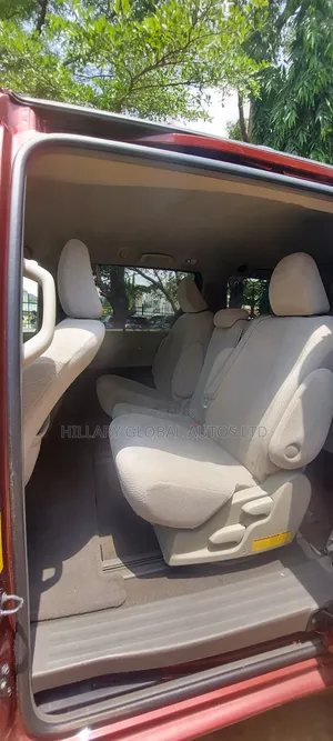 Toyota Sienna LE 8 Passenger 2012 Red