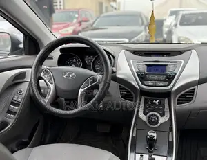 Hyundai Elantra 2013 Black