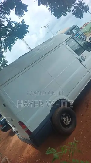 Ford Transit 2002 White