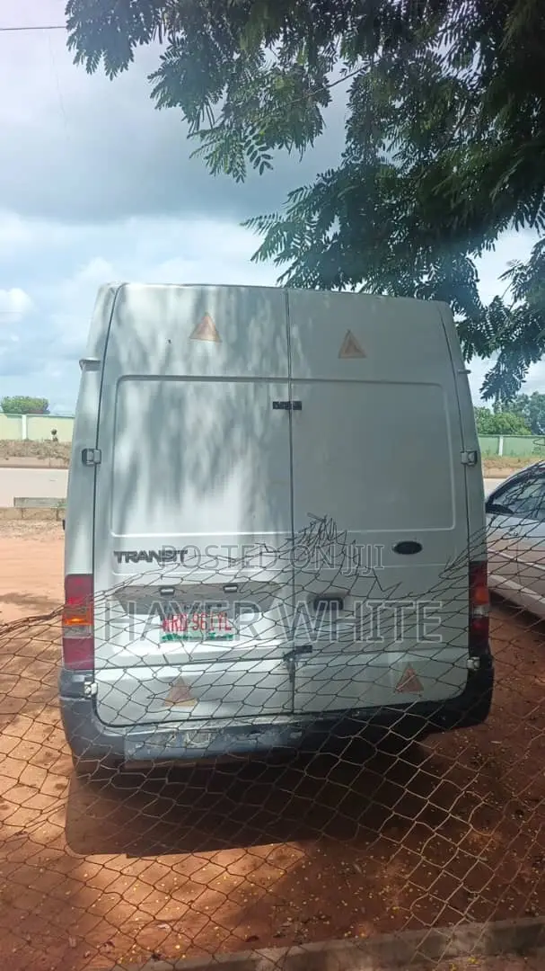 Ford Transit 2002 White