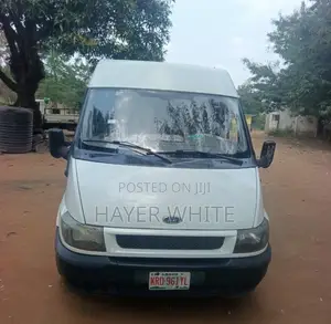 Ford Transit 2002 White