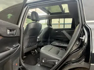 Toyota Highlander Limited Platinum V6 4x4 (3.5L 6cyl 6A) 2016 Black
