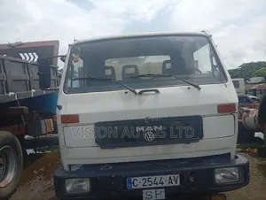 Manvolks Truck