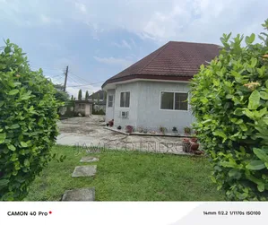 1420sqm Plot With 4bedroom Bungalow