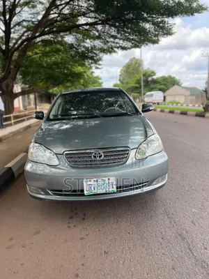 Toyota Corolla 2004 Gray