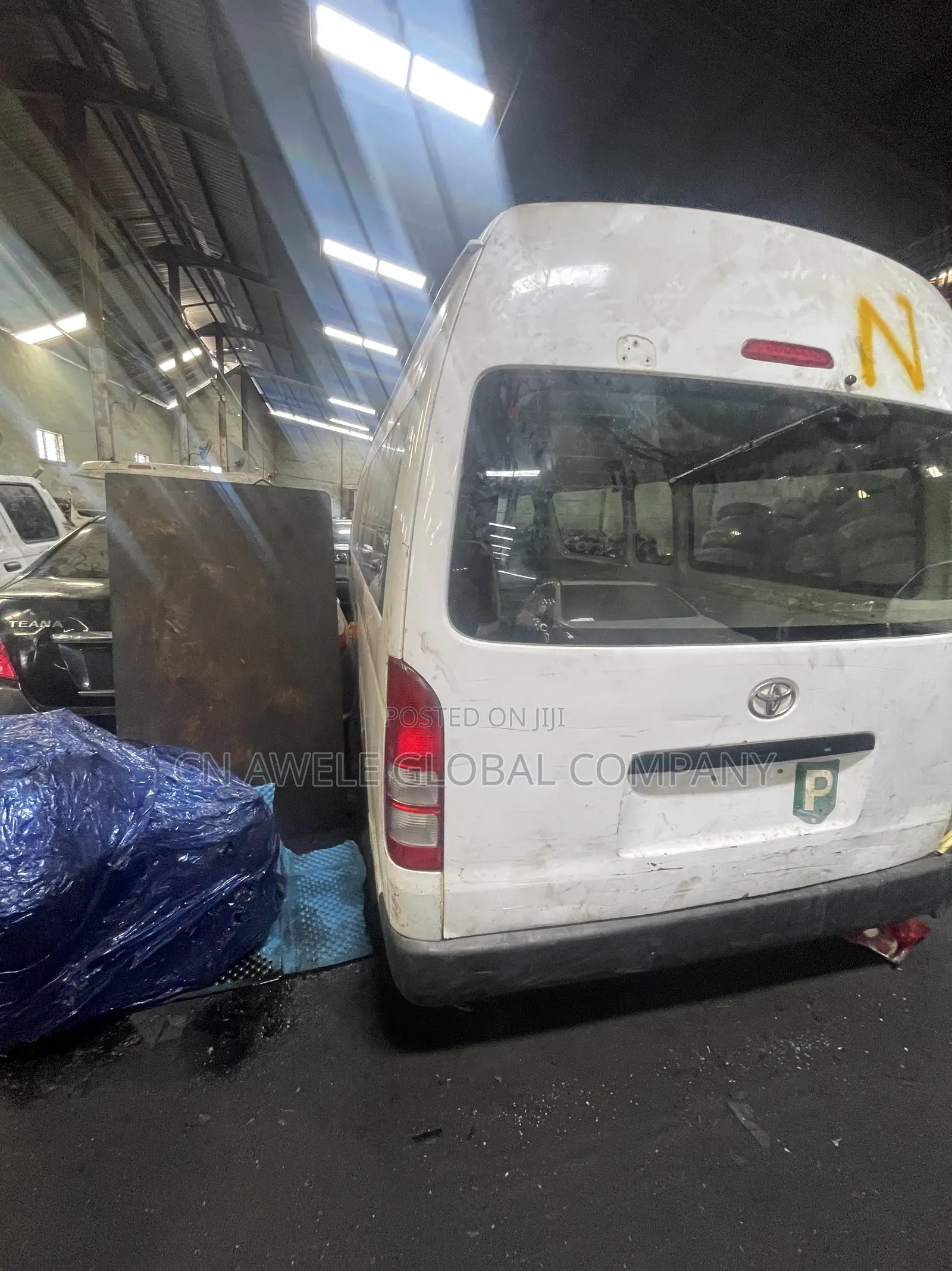Toyota HiAce 2022 Silver