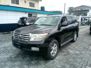 Toyota Land Cruiser 2011 Black