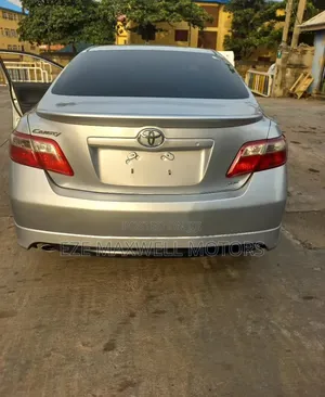Toyota Camry SE V6 4dr Sedan (3.5L 6cyl 6AM) 2008 Silver