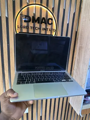 Laptop Apple MacBook Pro 2020 16GB Intel Core i5 SSD 512GB