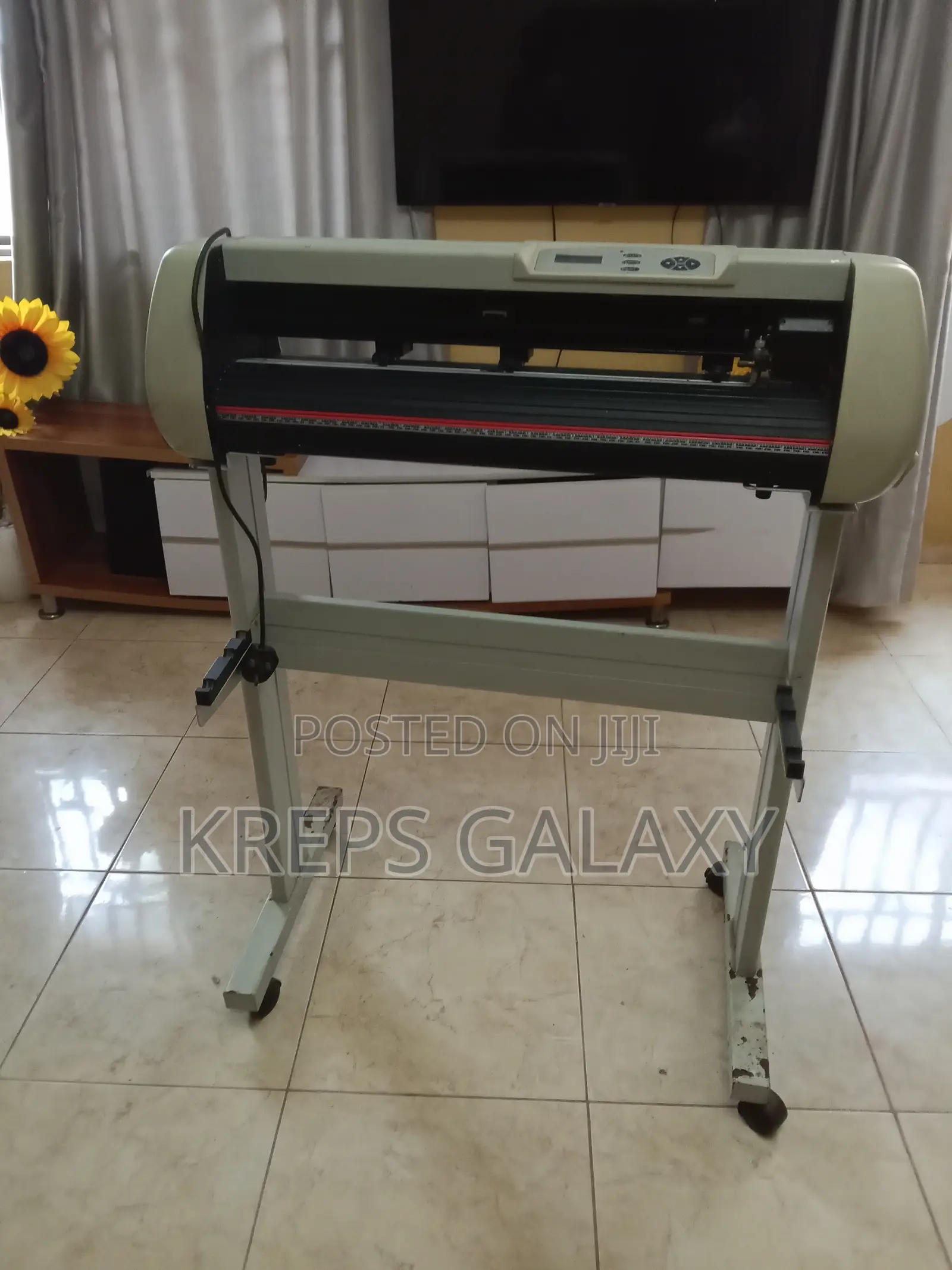 Cutting Plotter