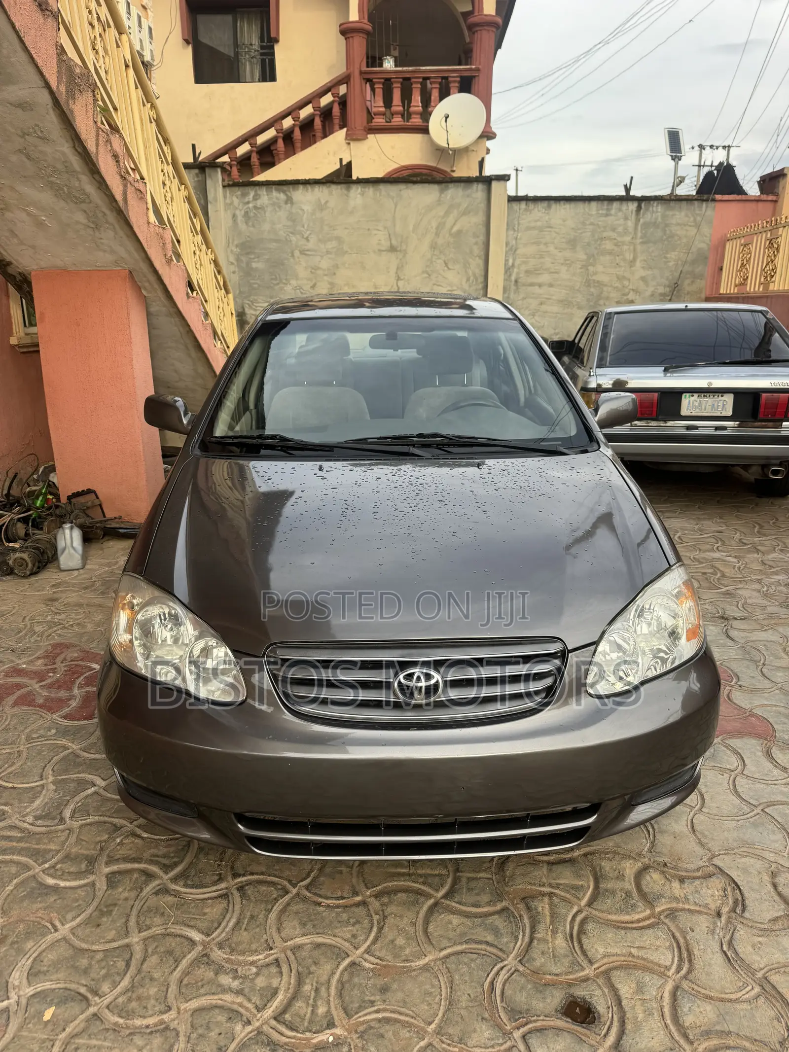Toyota Corolla LE 2004 Gray