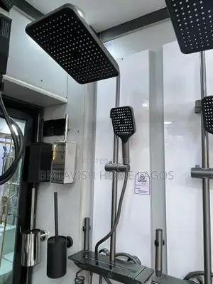 Piano Gray Shower Set