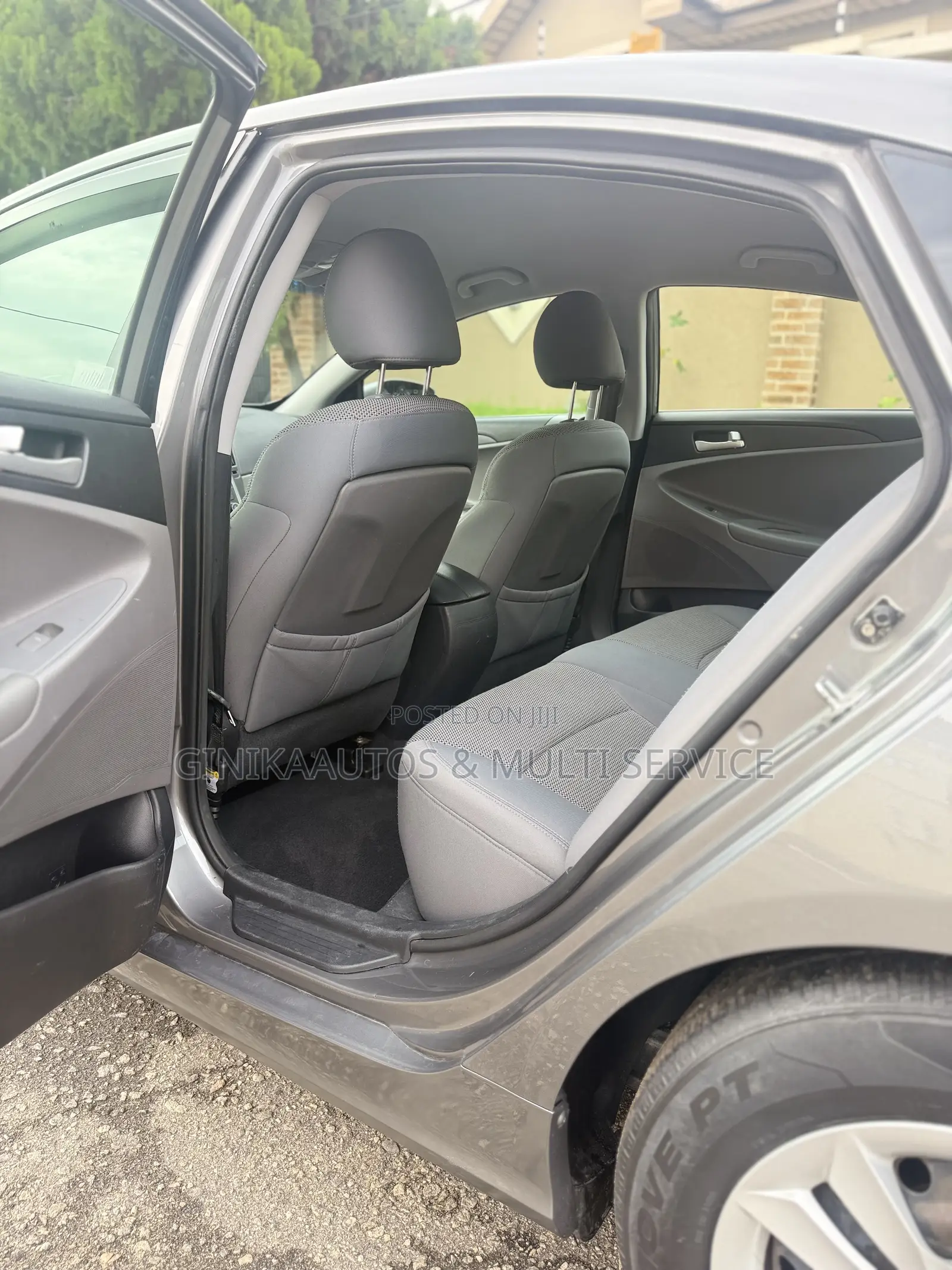 Hyundai Sonata 2010 Gray