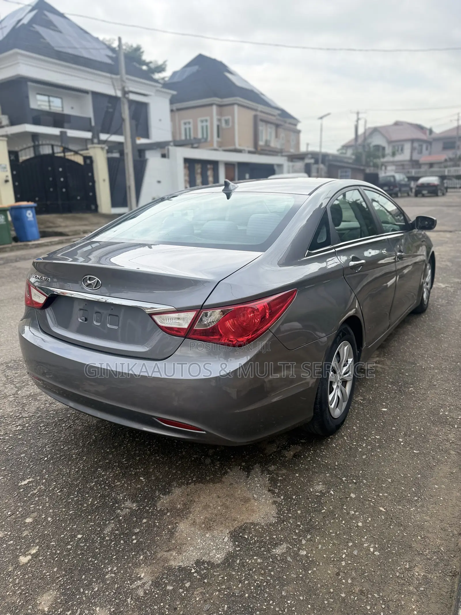Hyundai Sonata 2010 Gray