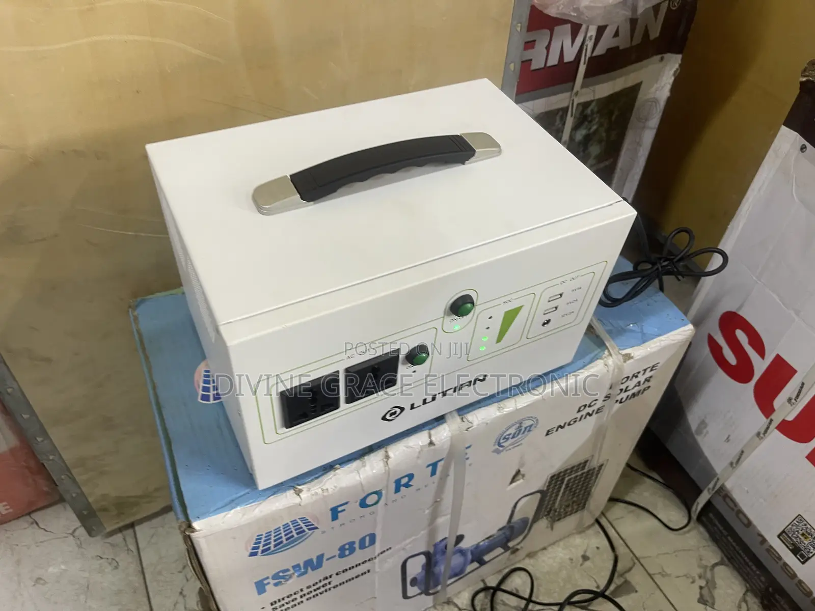 Brand New 960watts Lutian Solar Generator