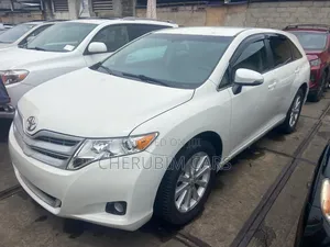 Toyota Venza LE 2012 White