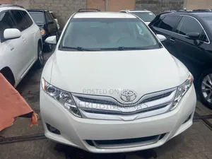 Toyota Venza LE 2012 White