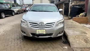 Toyota Camry 2008 Silver
